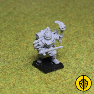 Swamp_hunter_mom_miniatures_resinarmies.com_3dprinted_miniatures_store_resin_mini