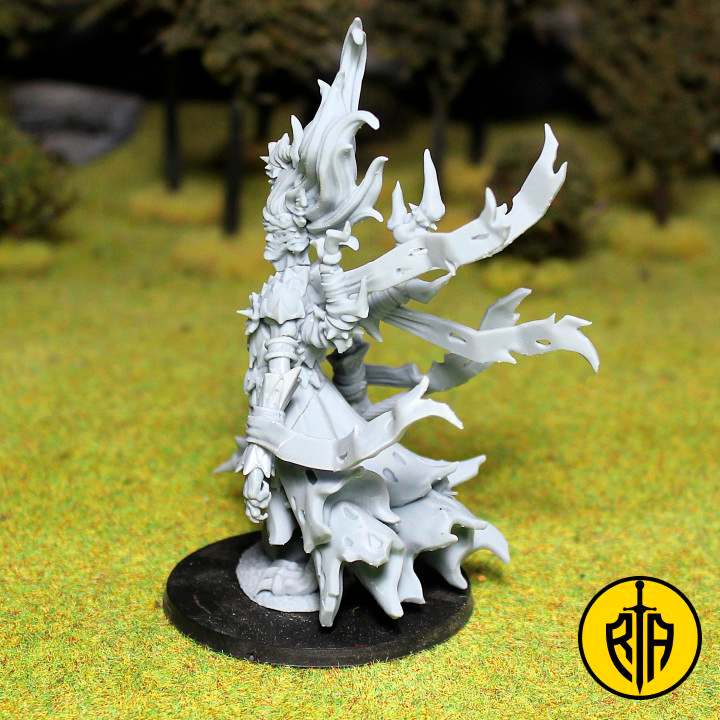720X720_Chaos demon4_MOM_Miniatures_resinarmies.com_3dprinted_miniatures_store_resin_minis